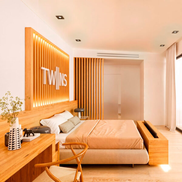 TwIIns-Experience.10