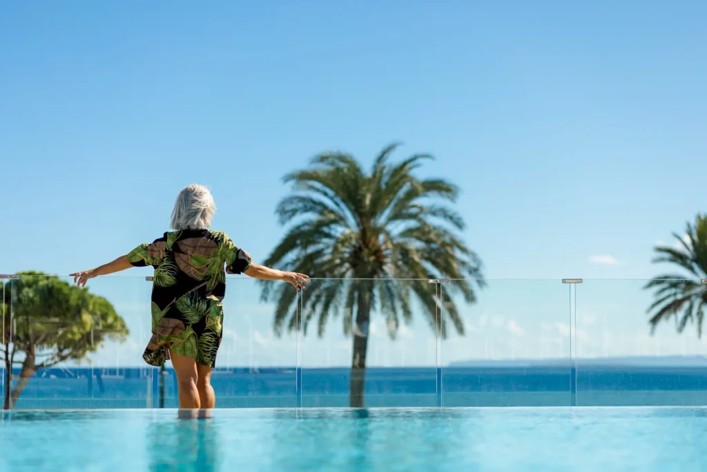 Ibiza sin resaca: cómo combinar fiesta y wellness en Playa d’en Bossa